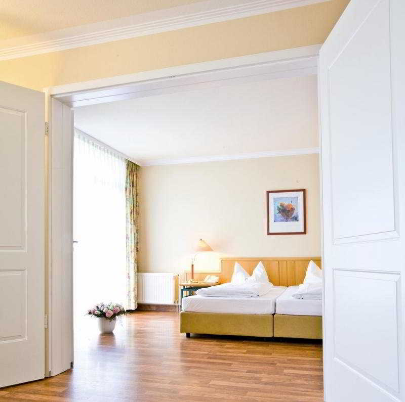 Seehotel Grossherzog Von Mecklenburg Boltenhagen  Exteriör bild